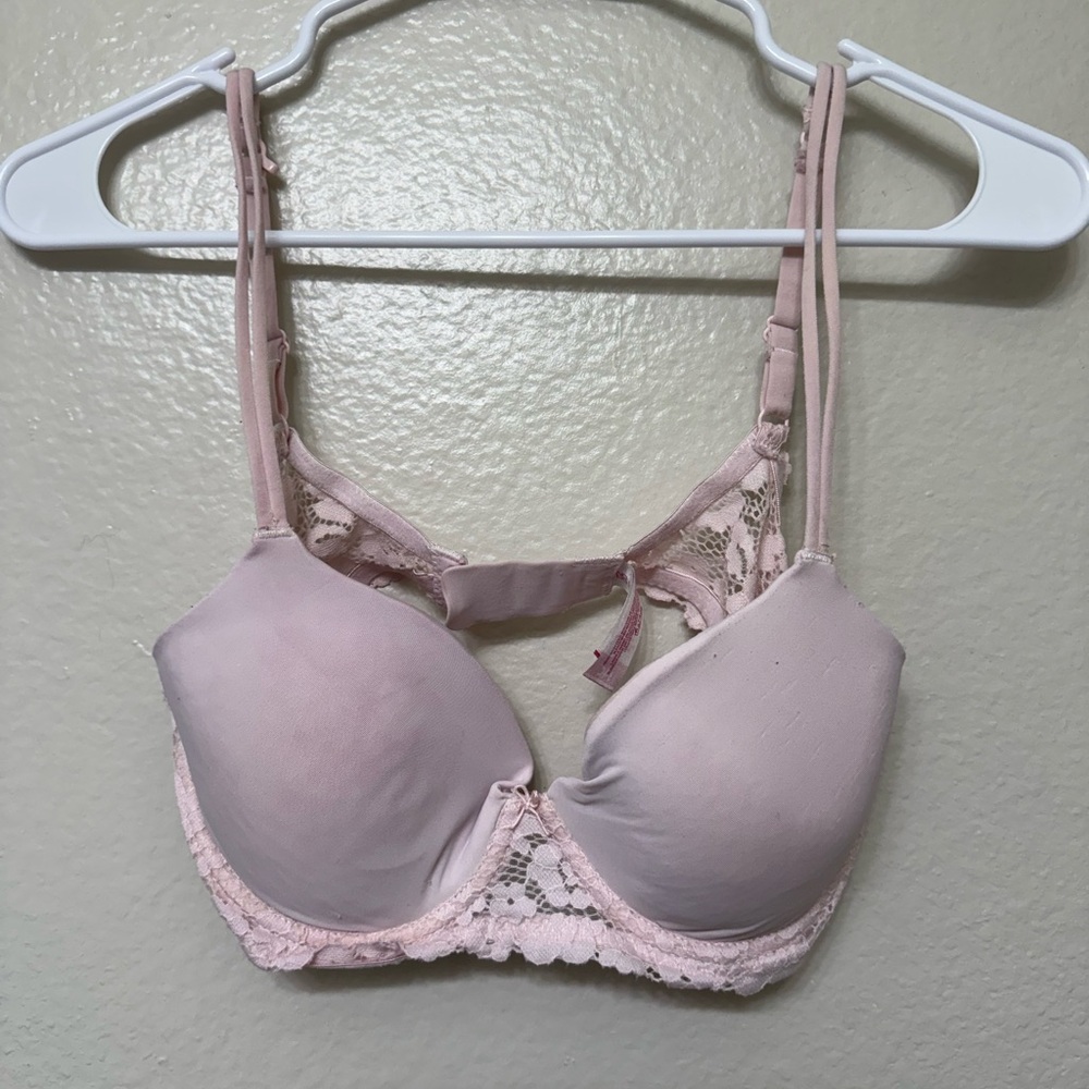 Elegant Pink Lace Women's Bra